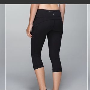 Lululemon Crop Leggings w/ Pockets